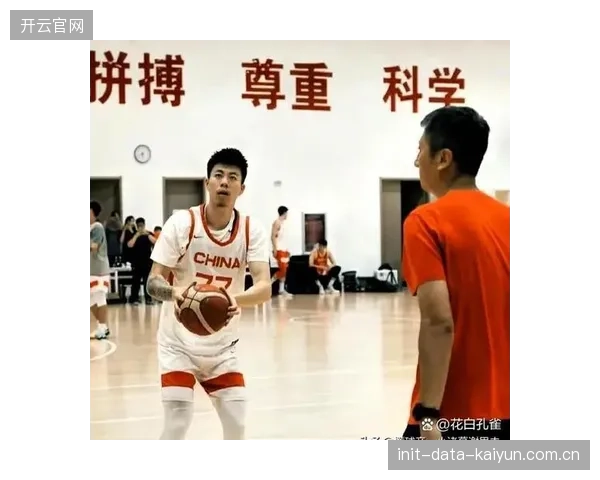 张镇麟在总决赛攻防两端表现全面压制对手，成为上海队锋线上的绝对优势点。